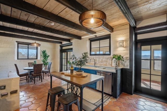 3 Maya Lane, White Rock, NM 87547