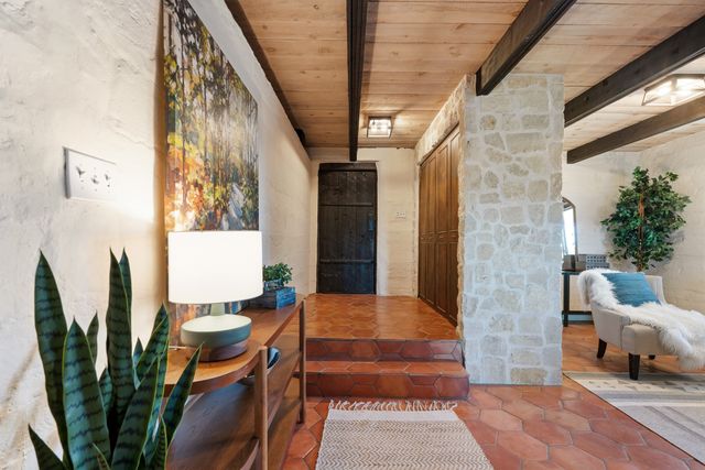 3 Maya Lane, White Rock, NM 87547