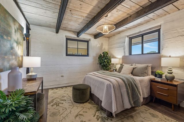 3 Maya Lane, White Rock, NM 87547