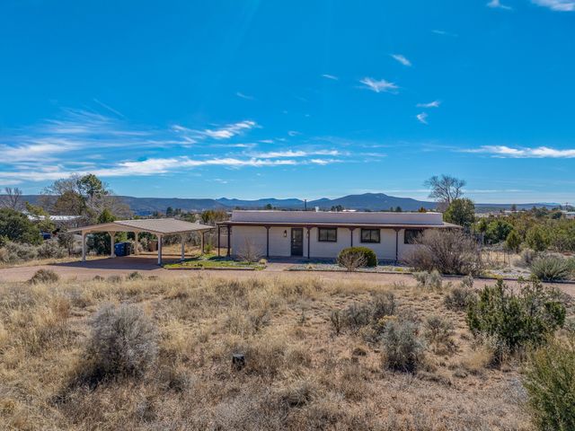 3 Maya Lane, White Rock, NM 87547