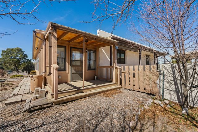 3 Maya Lane, White Rock, NM 87547