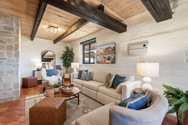 3 Maya Lane, White Rock, NM 87547