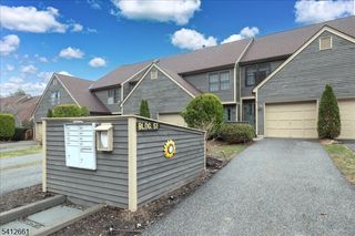 51 Beacon Hill Rd E, West Milford Twp., NJ 07480