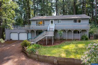 7994 Bates St S, Salem, OR 97306