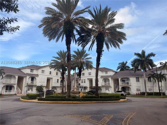 8838 W Flagler St 208, Miami, FL 33174