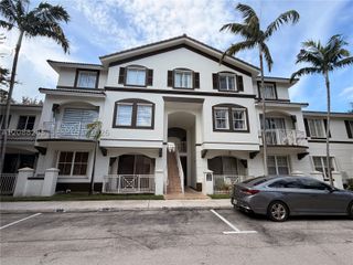 8838 W Flagler St 208, Miami, FL 33174