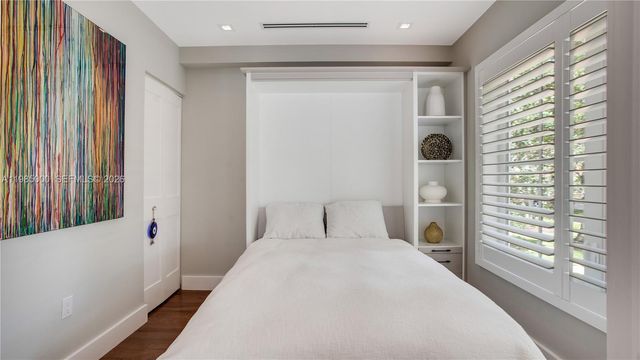 1147 Sorolla Ave, Coral Gables, FL 33134