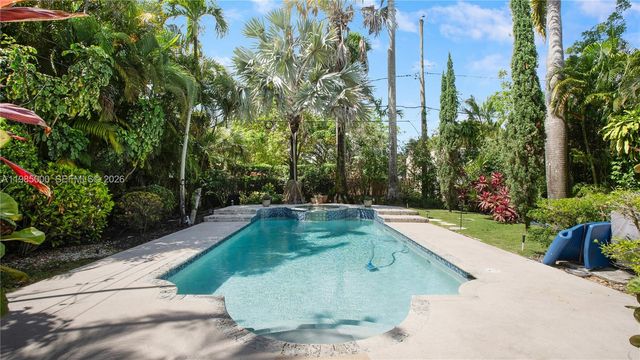 1147 Sorolla Ave, Coral Gables, FL 33134