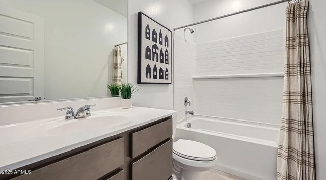 9523 W MULBERRY Drive, Phoenix, AZ 85037