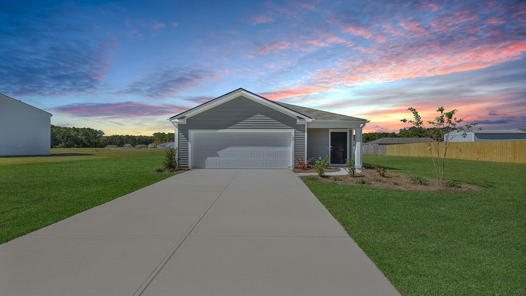 122 Brooks Drive, Holly Hill, SC 29059