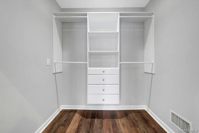 202 Park Ridge Lane, White Plains, NY 10603