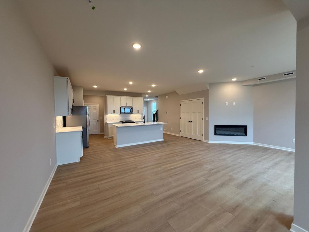 14920 Avondale View, Rosemount, MN 55068 — photo 2
