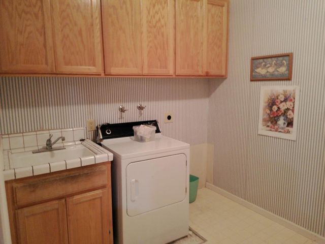 1388 Sonnys Way, Hollister, CA 95023