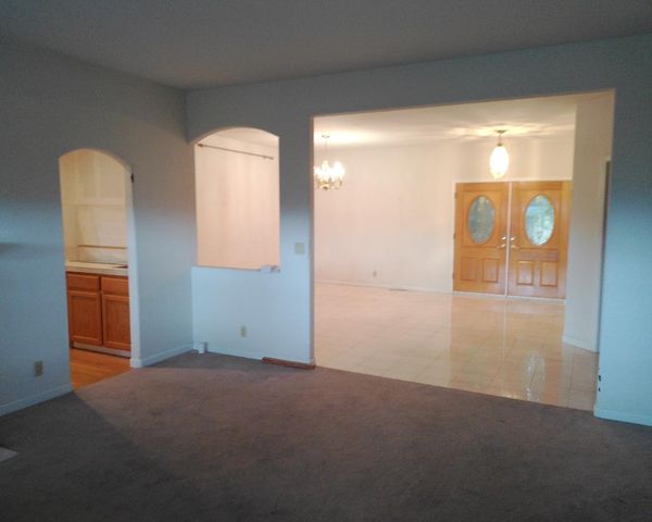 1388 Sonnys Way, Hollister, CA 95023