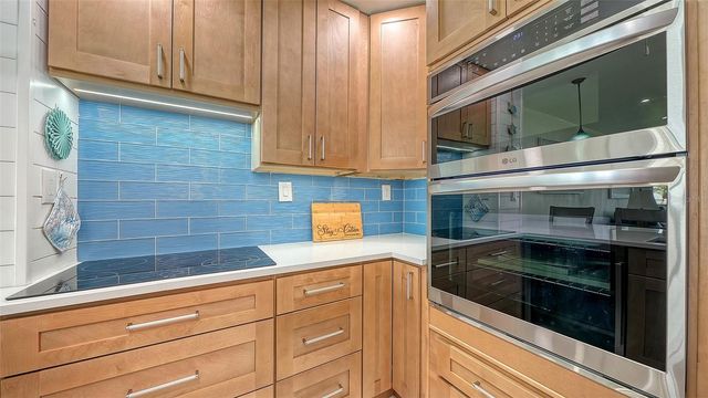 771 JOHN RINGLING BOULEVARD 5, Sarasota, FL 34236