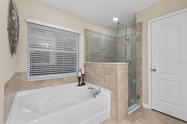 118 N COOPERS HAWK COURT, Palm Coast, FL 32164