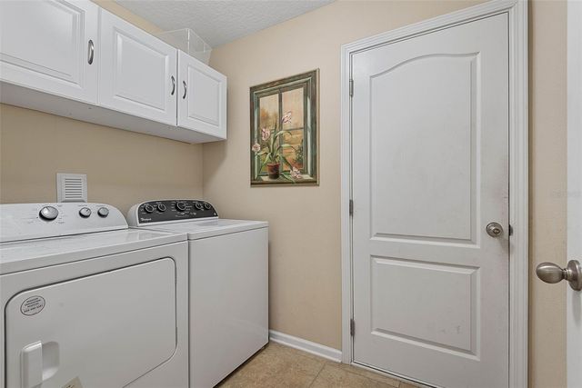 118 N COOPERS HAWK COURT, Palm Coast, FL 32164