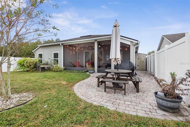 118 N COOPERS HAWK COURT, Palm Coast, FL 32164