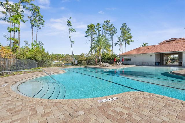 118 N COOPERS HAWK COURT, Palm Coast, FL 32164