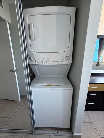 Marbella Del Caribe Este ISLA VERDE 705, Carolina, PR 00979