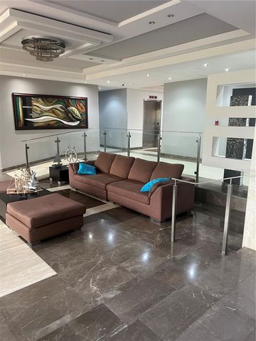 Marbella Del Caribe Este ISLA VERDE 705, Carolina, PR 00979