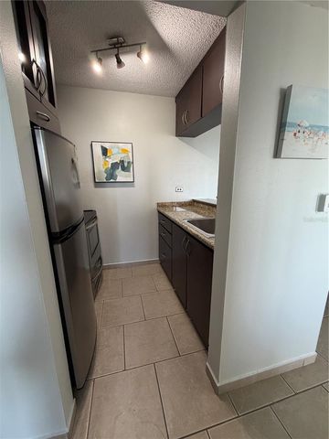 Marbella Del Caribe Este ISLA VERDE 705, Carolina, PR 00979