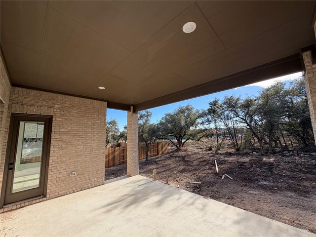 1004 Twisted Tarpley LN, Georgetown, TX 78628