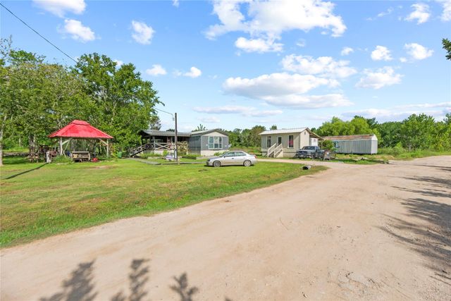 370 County Road 4801, Dayton, TX 77535