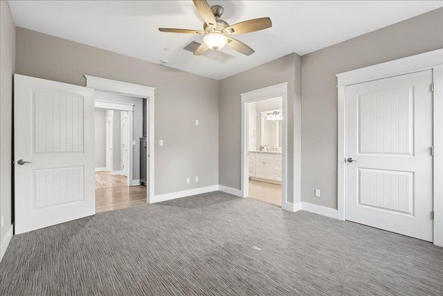 12924 Austin Forest Cir, Auburn, CA 95602