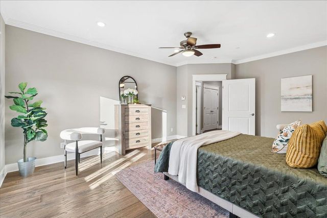 12924 Austin Forest Cir, Auburn, CA 95602