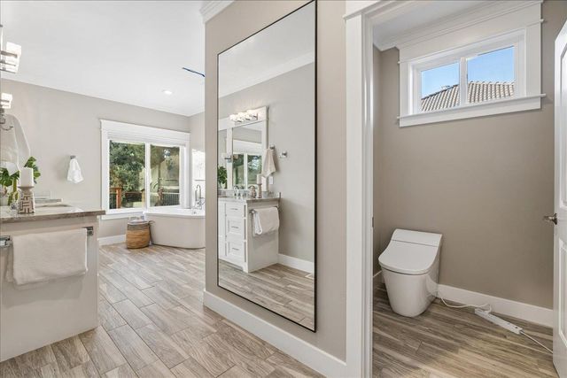 12924 Austin Forest Cir, Auburn, CA 95602