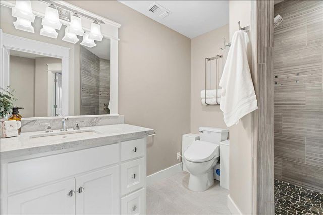 12924 Austin Forest Cir, Auburn, CA 95602