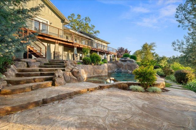 12924 Austin Forest Cir, Auburn, CA 95602