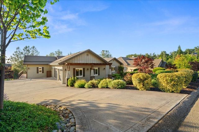 12924 Austin Forest Cir, Auburn, CA 95602