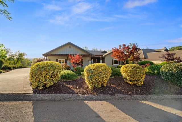 12924 Austin Forest Cir, Auburn, CA 95602