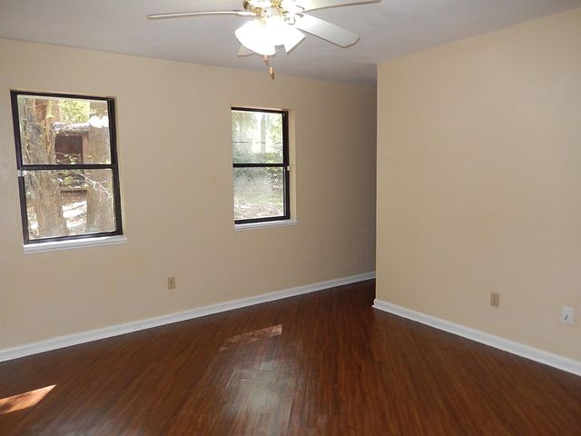 913 Tamarack Avenue, Tallahassee, FL 32303