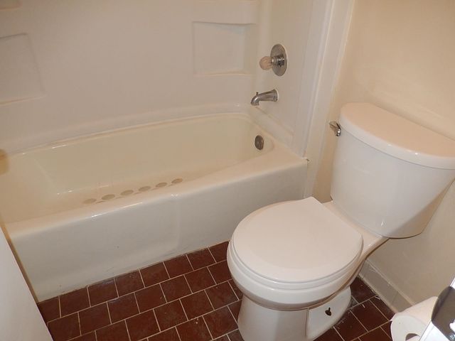 913 Tamarack Avenue, Tallahassee, FL 32303