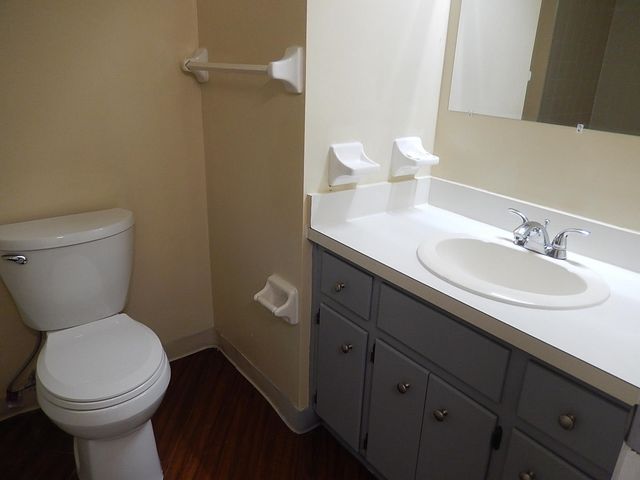 913 Tamarack Avenue, Tallahassee, FL 32303