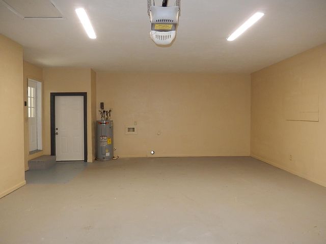 913 Tamarack Avenue, Tallahassee, FL 32303