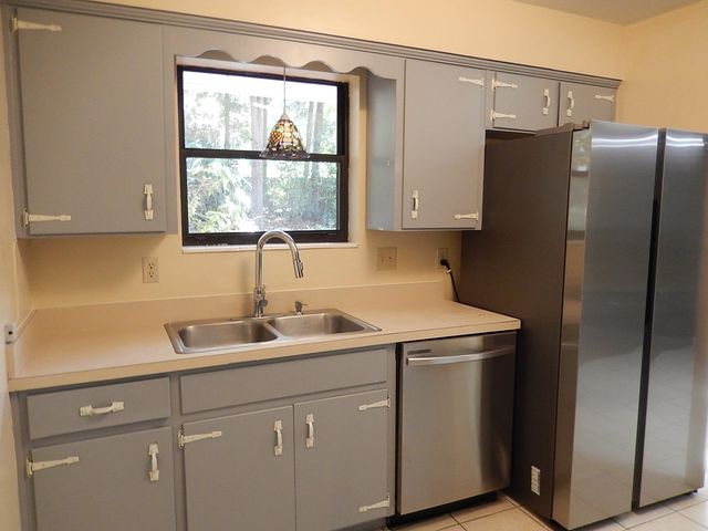 913 Tamarack Avenue, Tallahassee, FL 32303