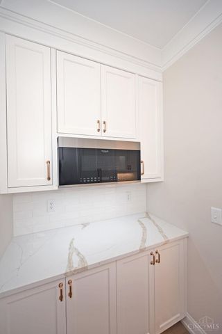 1080 Tuscany Place, Cincinnati, OH 45226