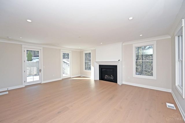1080 Tuscany Place, Cincinnati, OH 45226
