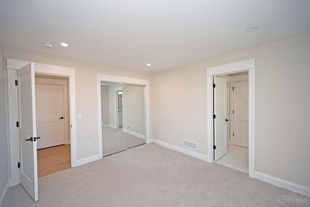 1080 Tuscany Place, Cincinnati, OH 45226