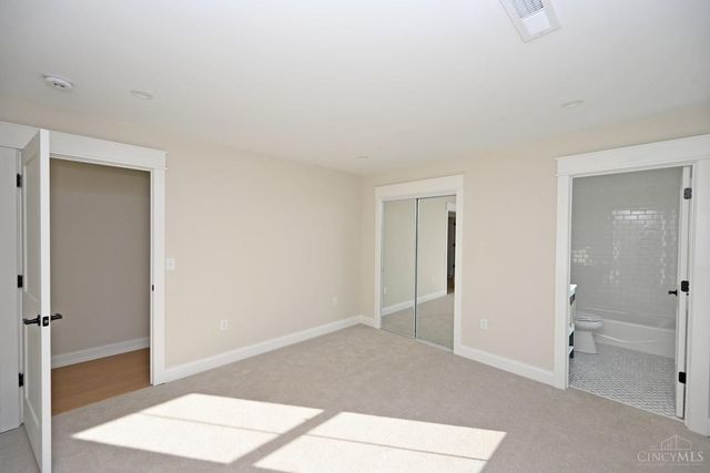 1080 Tuscany Place, Cincinnati, OH 45226
