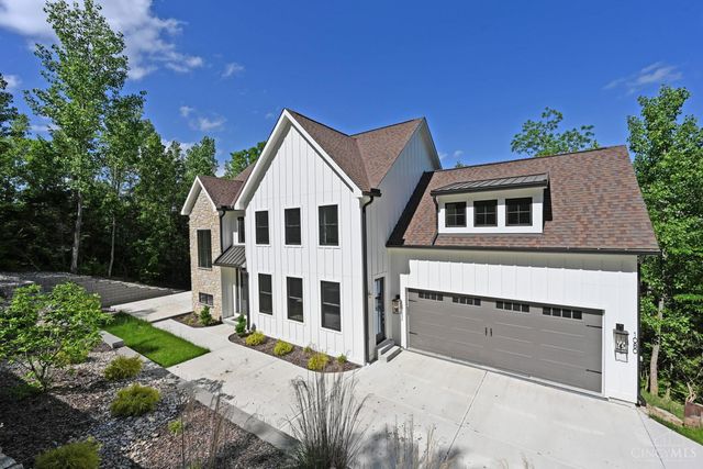1080 Tuscany Place, Cincinnati, OH 45226