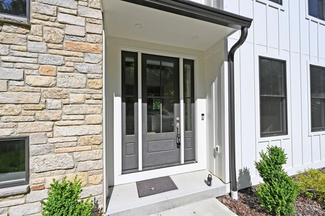 1080 Tuscany Place, Cincinnati, OH 45226