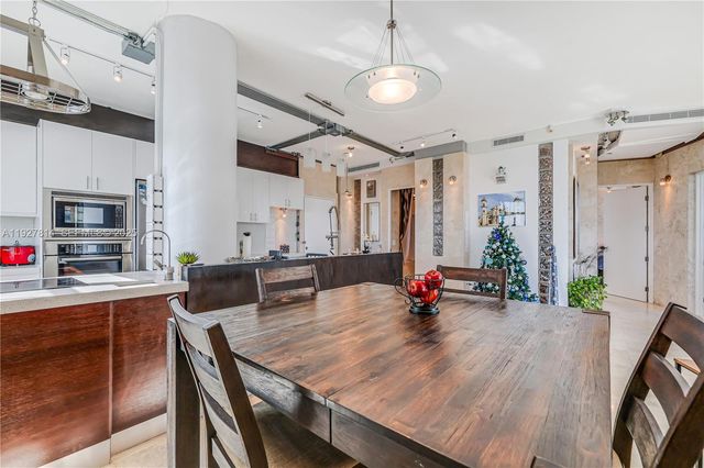 3180 SW 22nd Ter PH201, Miami, FL 33145