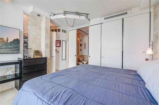 3180 SW 22nd Ter PH201, Miami, FL 33145