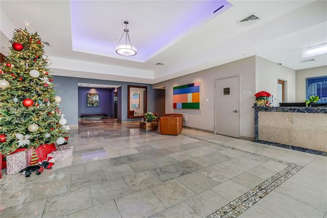 3180 SW 22nd Ter PH201, Miami, FL 33145