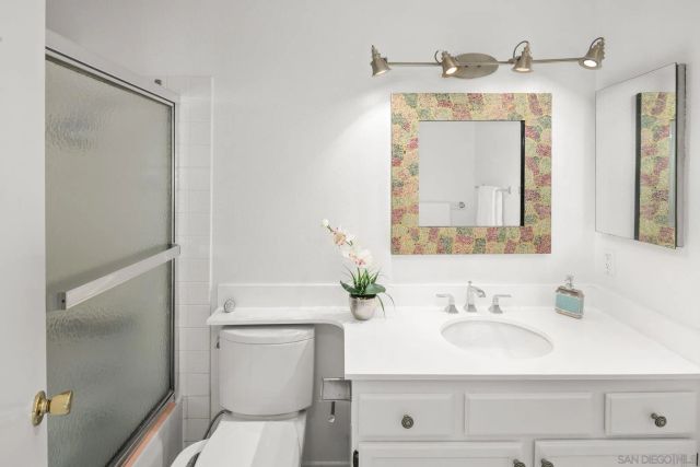 11039 Twin Pond Ter, San Diego, CA 92128